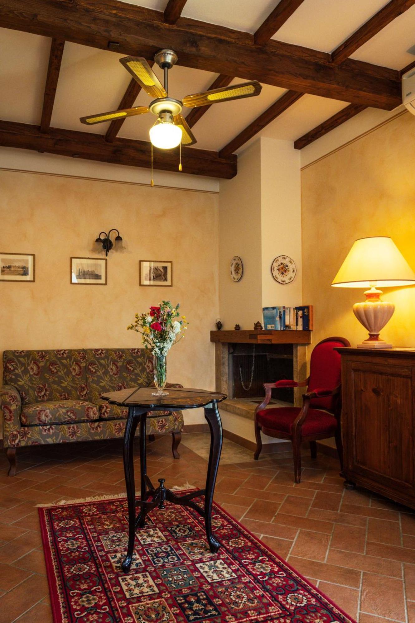 لوسيغنانو Agriturismo Casal Gheriglio المظهر الخارجي الصورة