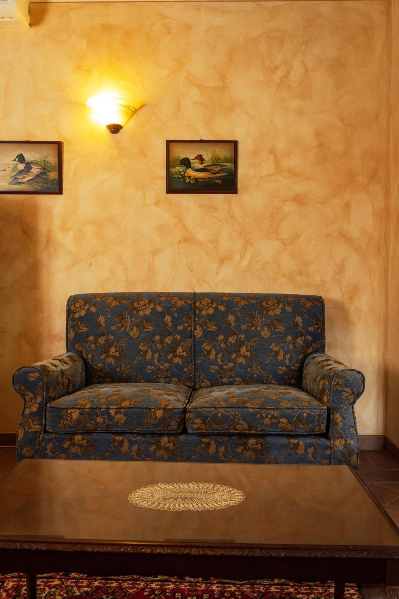 لوسيغنانو Agriturismo Casal Gheriglio المظهر الخارجي الصورة